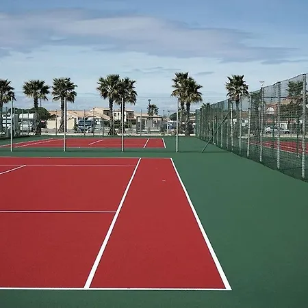T3 Terrasse Et Piscine Apartmán Le Barcarès